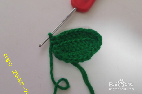 心形蔓草的钩织方法