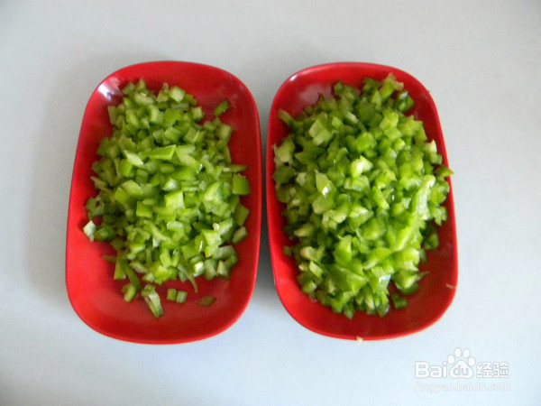 青椒鸡蛋闷子的制作方法