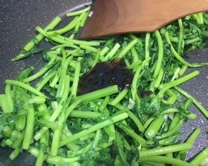 教你怎么做蚝油茼蒿