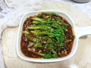 蒜香蚝油生菜的做法