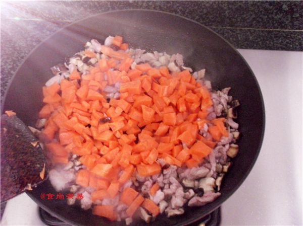 胡萝卜四季豆肉丁