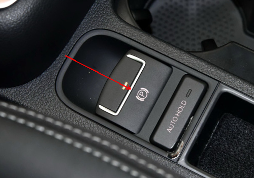 一键启动第一步怎么给车通电呢