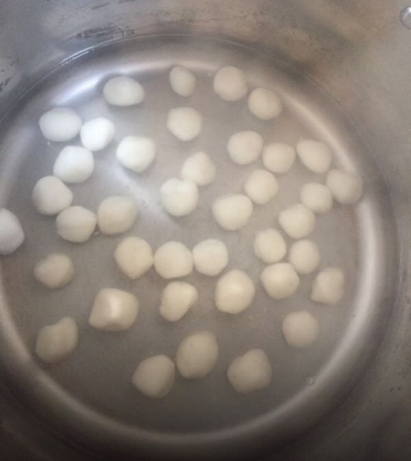醪糟枸杞汤圆鸡蛋