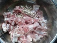 木瓜炖排骨的做法下奶