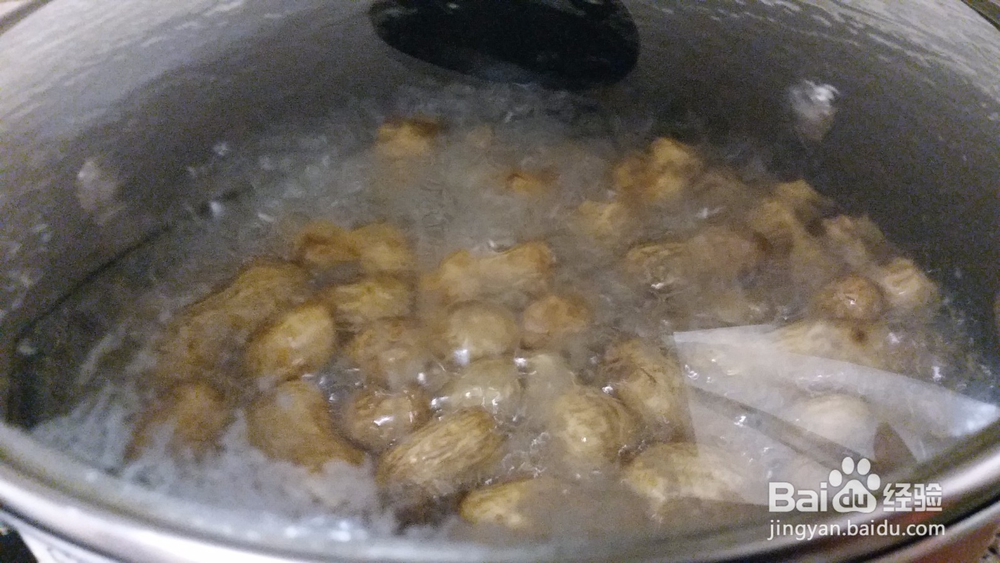 煮好吃的盐水花生