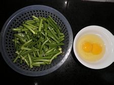 蒜苗炒蛋