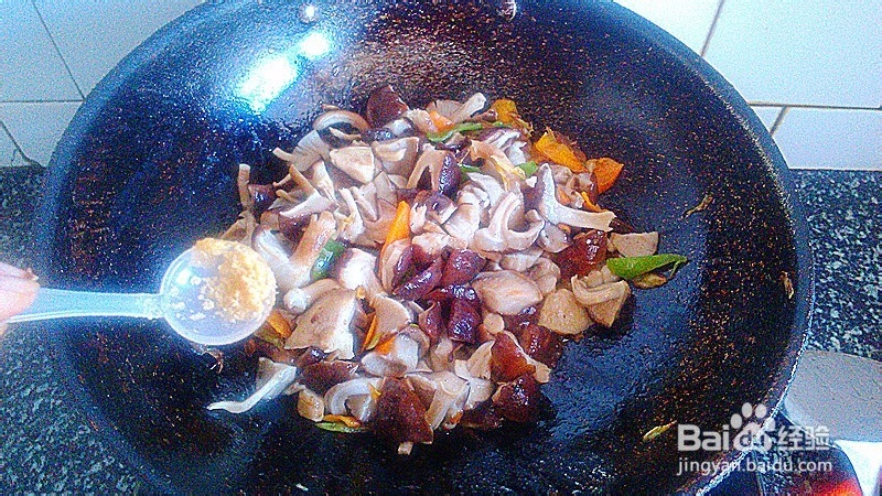 降血脂素炒三色香菇——营养膳食系列搭配之三