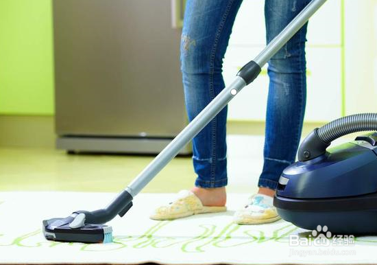 房间里蟑螂多怎么办