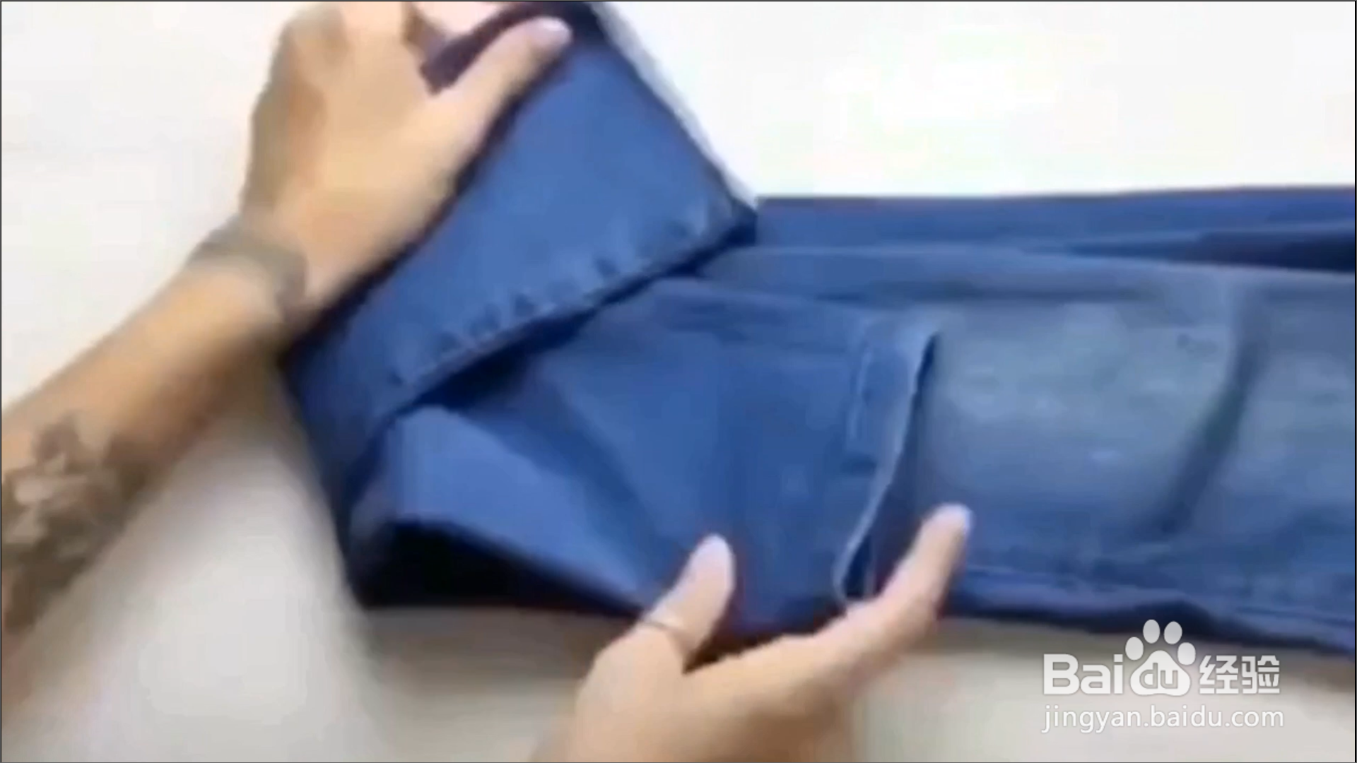 怎样让牛仔裤变的更时尚？