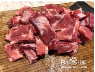 如何做土豆烧排骨