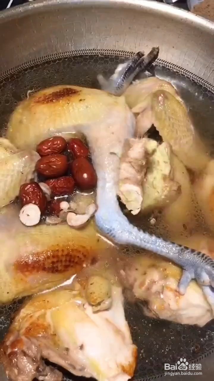 如何炖乌鸡汤