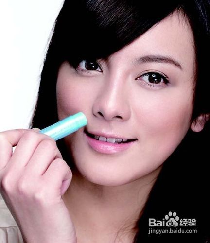 机舱美容术让飞行时间有情趣