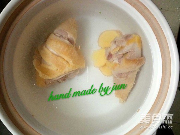 双菇鸡腿汤的做法