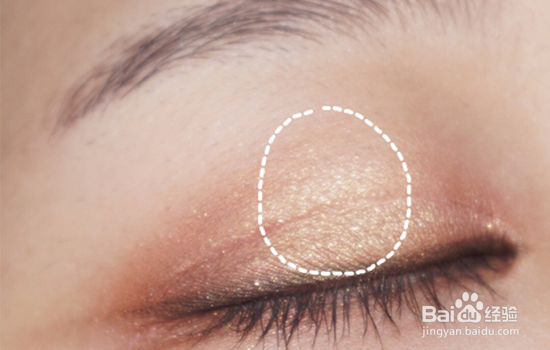 上班眼影怎么画 上班必备眼妆教程