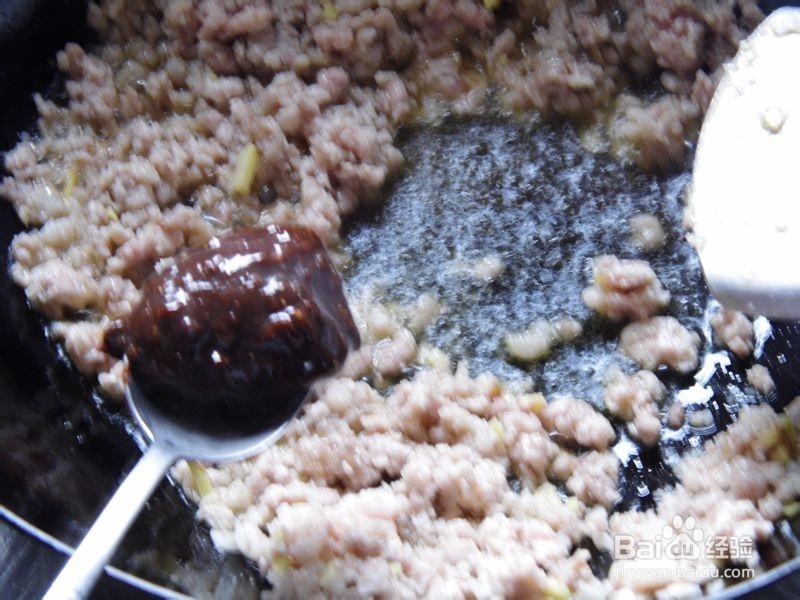 豌豆杂酱铺盖面