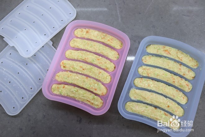 玉米粉鸡肉肠的做法