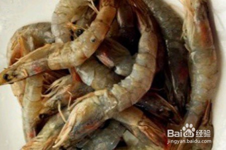 餐桌上必备的宴客菜 油焖大虾