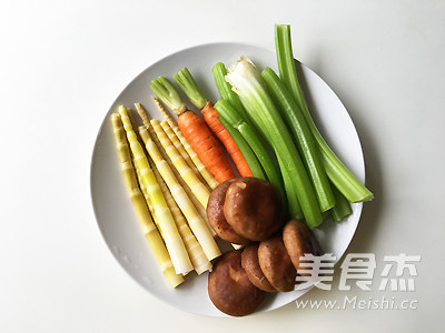 瘦身素什锦的做法