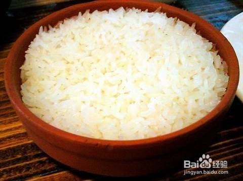 怎样做出一碗好吃的钵子蒸饭？