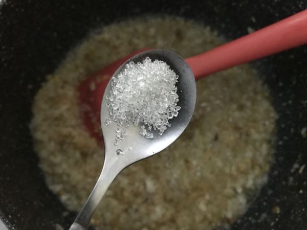 蒜蓉粉丝蒸扇贝带子