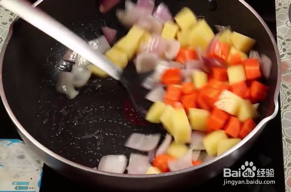 土豆咖喱鸡饭的做法