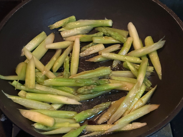 深海鳕鱼烧芦笋这个夏天让孩子爱上吃鱼