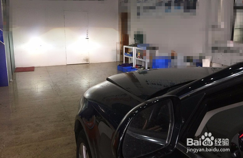 泸州改灯老款奥迪A6更换原装新款海拉四双光透镜