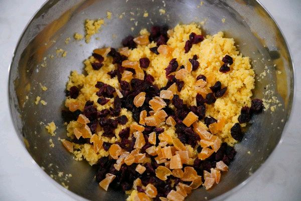 缤纷抹茶花环面包