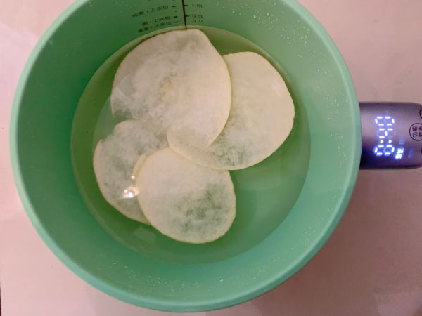 蓝莓冰糖雪梨杯