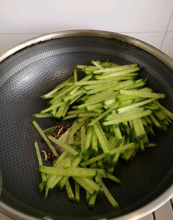 青萝卜羊肉丸子汤