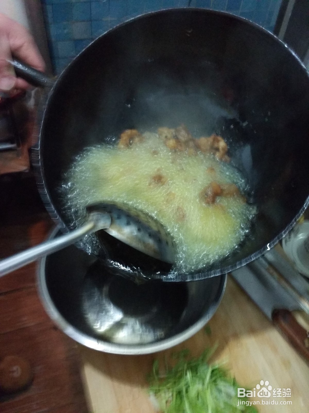 如何制作美味的经典大菜孜然羊肉