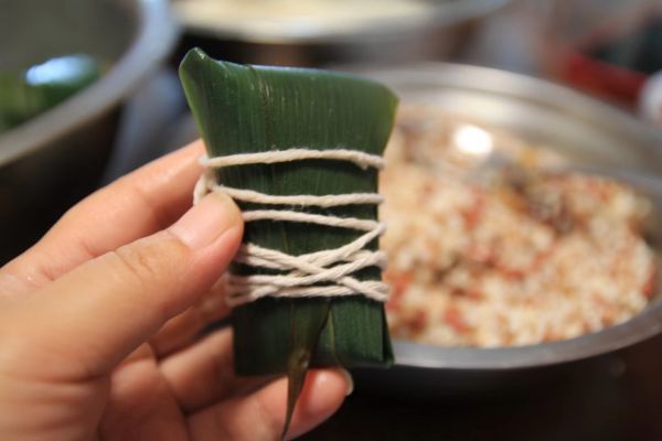 碧根果赤小豆红米粽子