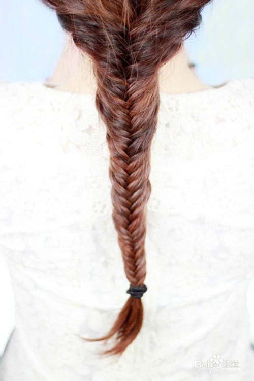 教你怎么做出漂亮的鱼骨辫~