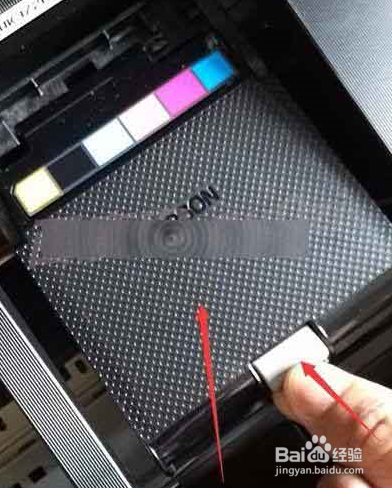 Epson爱普生R330怎么拆除墨仓盖子如何取出墨盒
