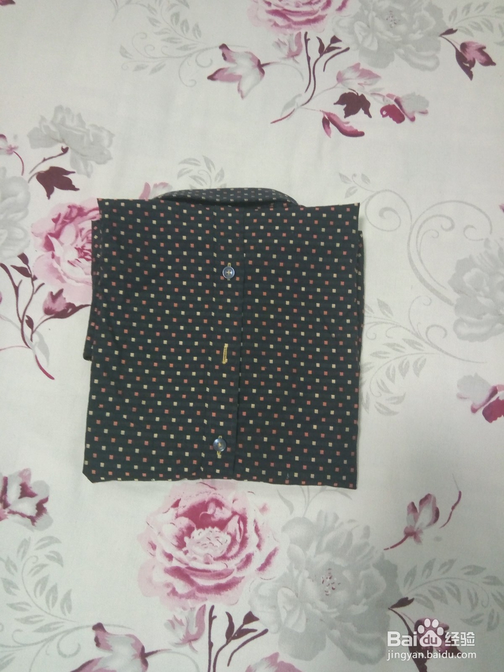 爸爸穿的衬衫怎么折?