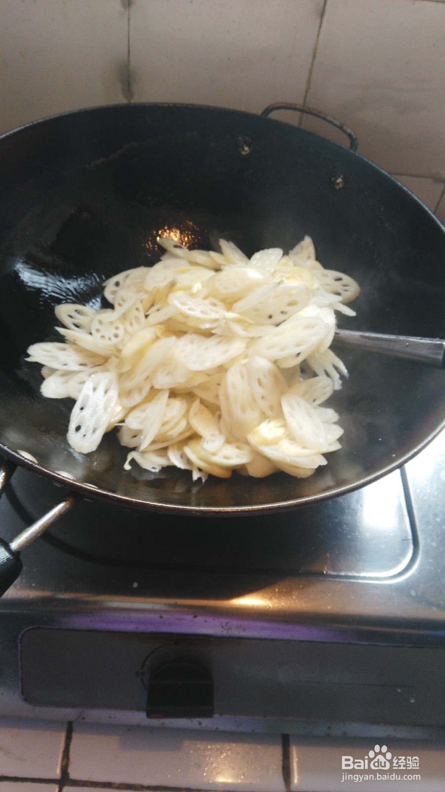 素炒嫩藕带的做法