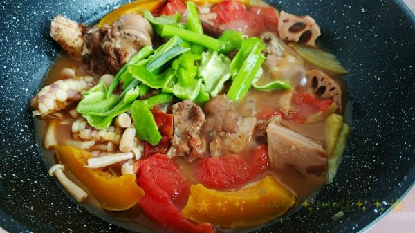 酱卤肉香大乱炖