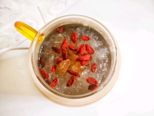 蔓越莓桂圆燕窝羹