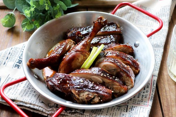 柠香五味烤鸭腿