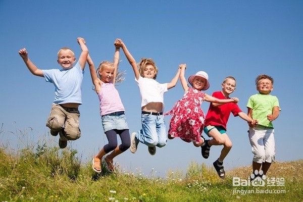 孩子性格孤僻怎么办