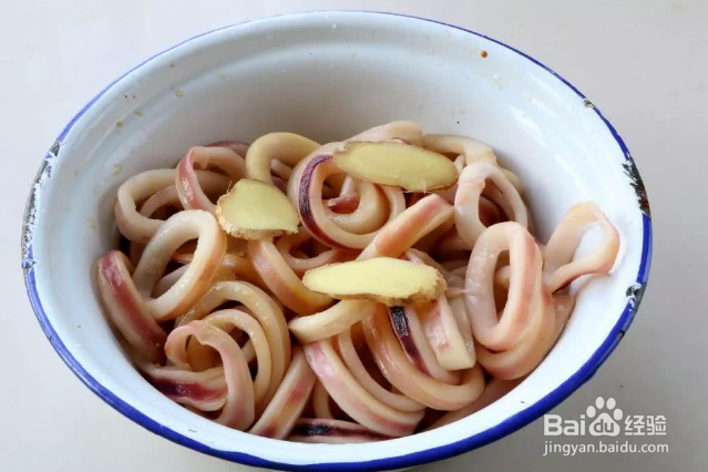 辣椒爆炒鱿鱼圈太好吃了，但要这样做才好吃