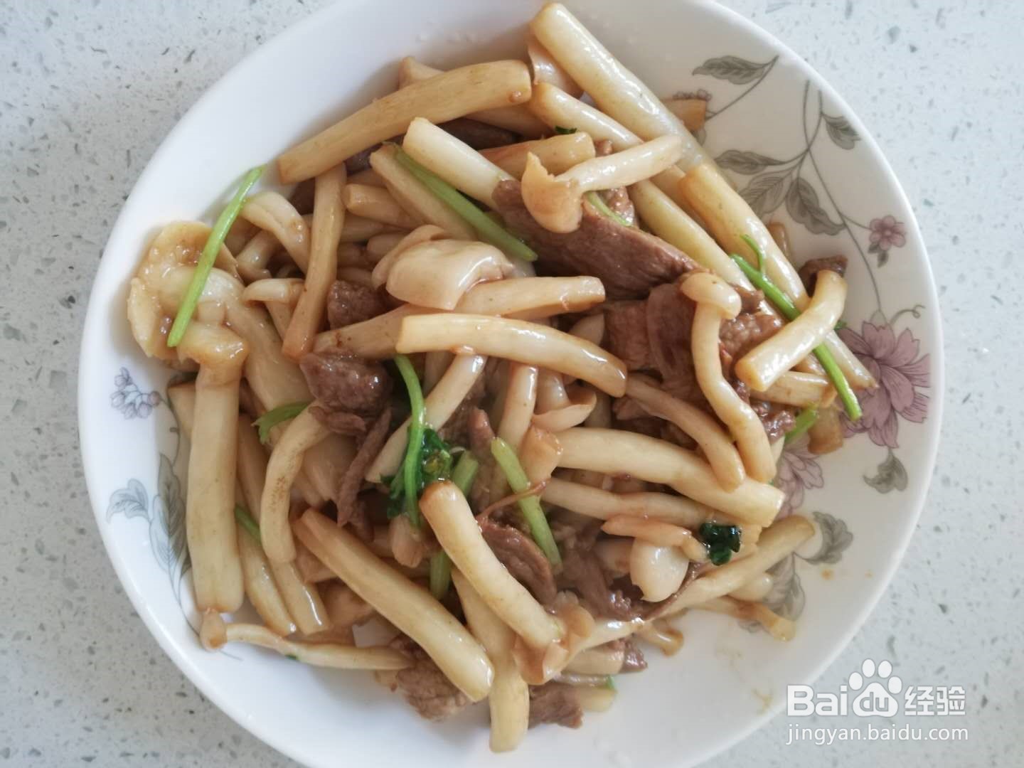 肉片炒白玉菇的做法