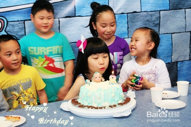如何记录孩子的成长生日会