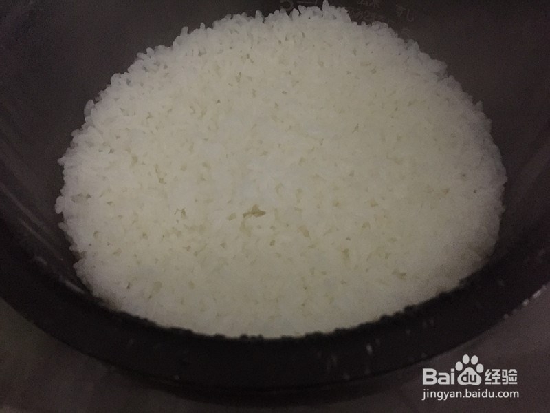 怎样淘米白米饭才好吃