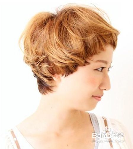 反季个性短发烫发宅女形象大翻身