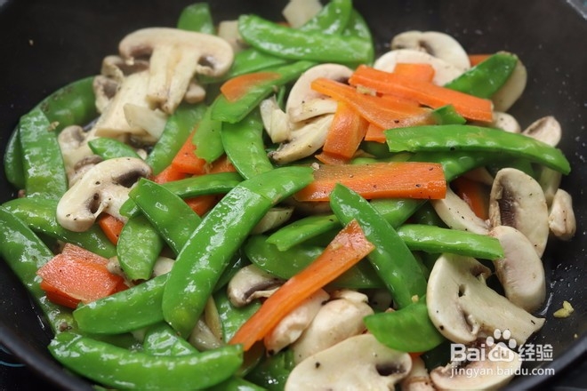 荷兰豆炒口菇