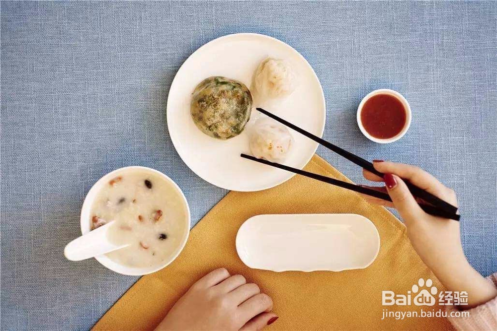 油性皮肤如何去痘