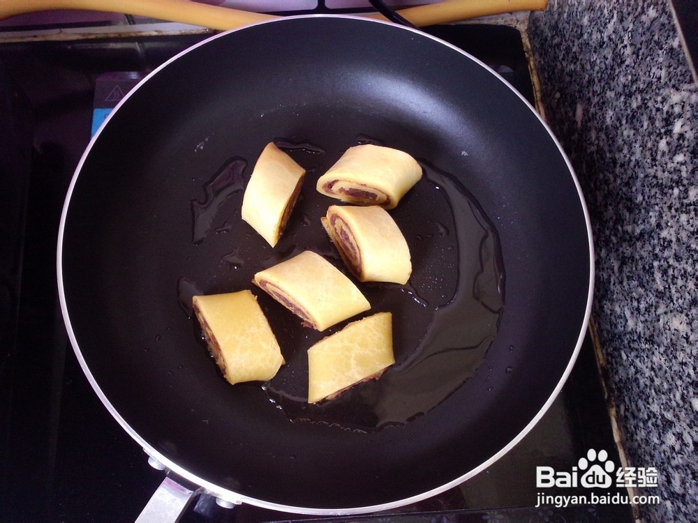 自己做的豆沙饼