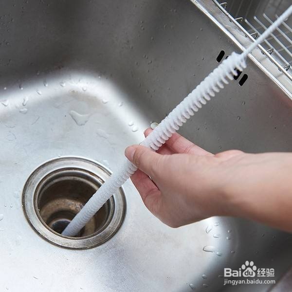 如何疏通下水道
