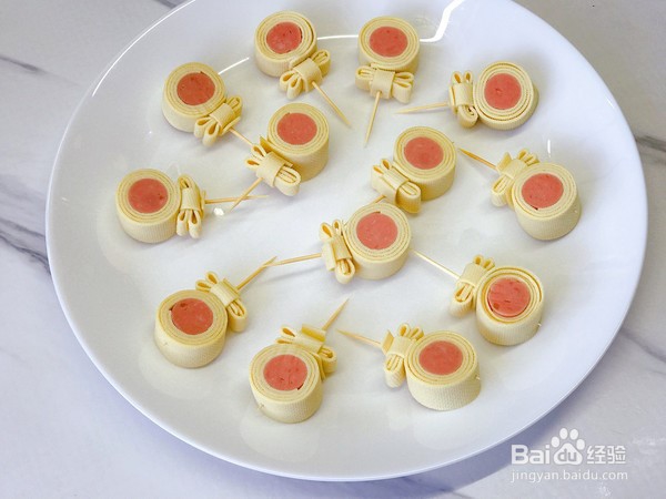 怎么做豆皮火腿棒棒糖